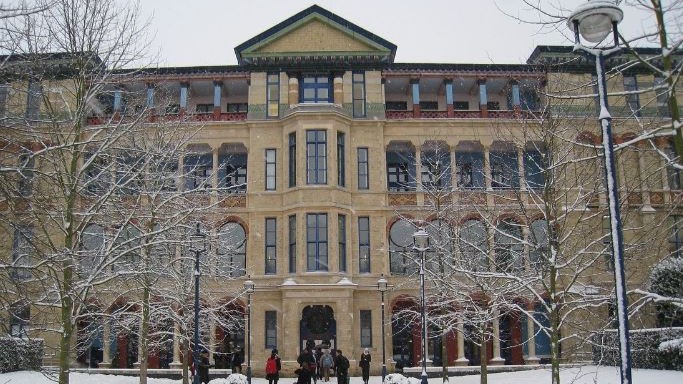 CambridgeEMBA's tweet photo. Our #ExecutiveMBA events in December!
Join us at our Women and the #EMBA events and our applications and admissions webinar.
Find out more and register your place here: https://t.co/FU6JbxhSvX
@cambridgejbs
#globalEMBA #personaldevelopment #inclusivity #genderequity https://t.co/nx3Gg4t0rs