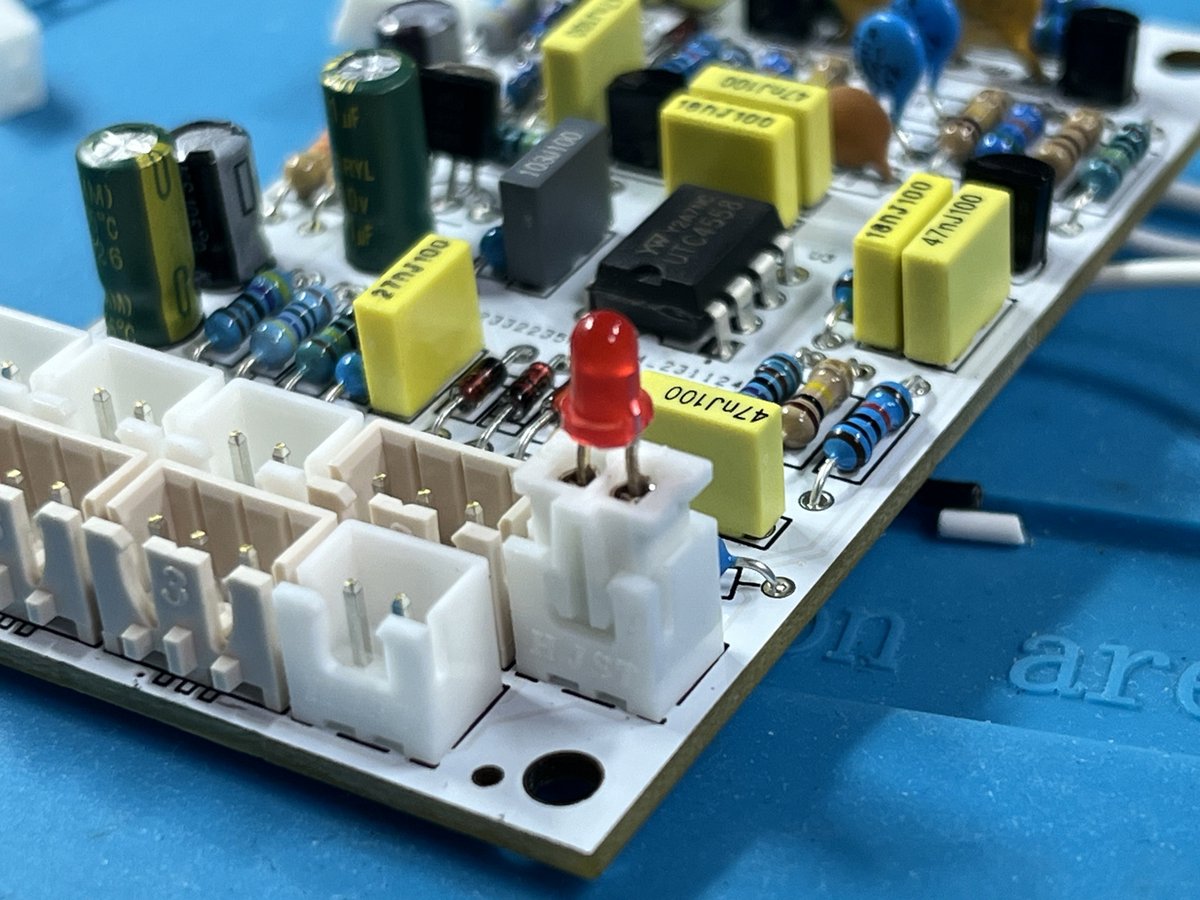 _0x4d's tweet image. 꽂아서 바로 쓰는 LED