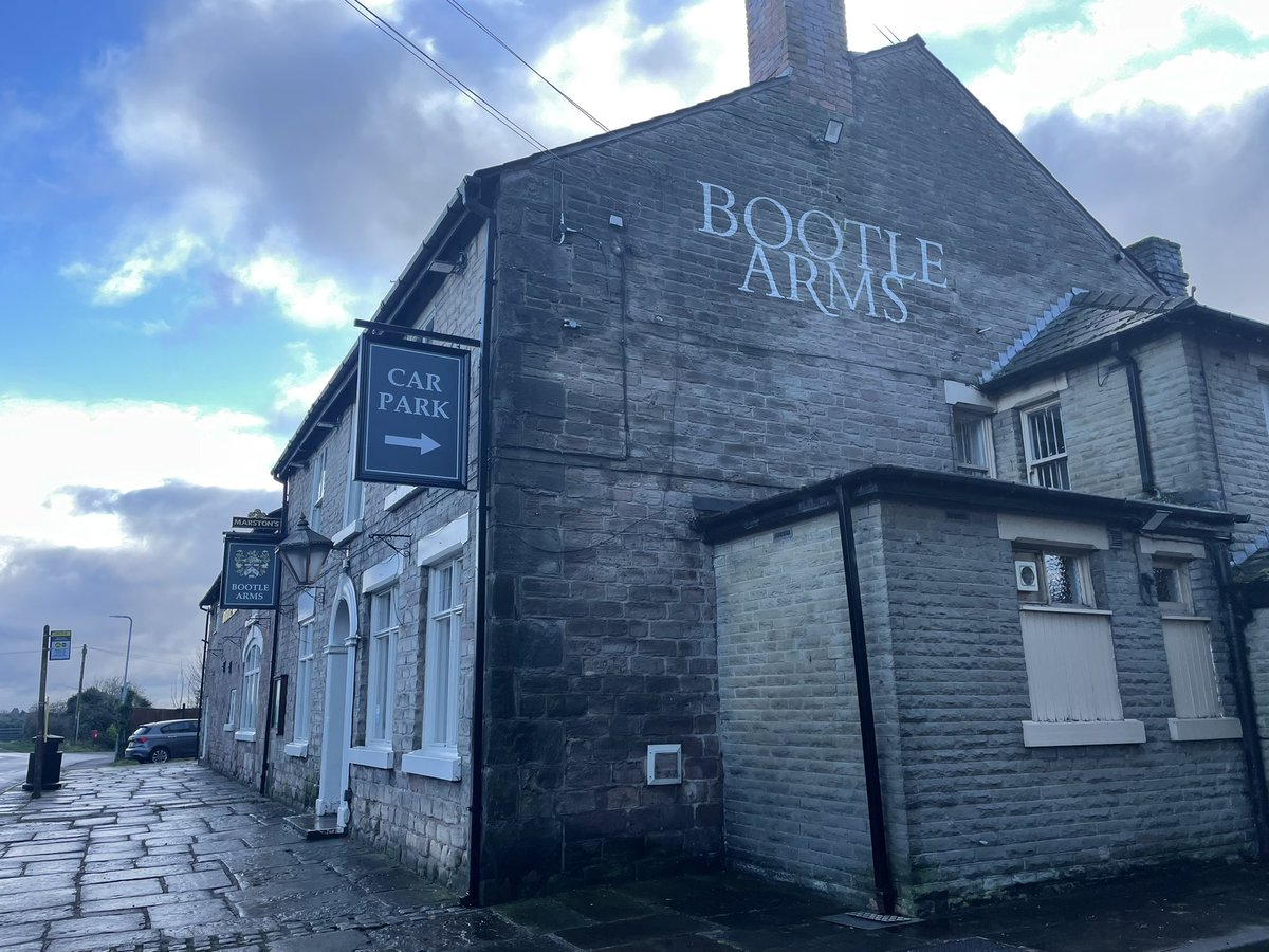 abigailford28's tweet photo. We are at the #bootlearms today learning about their new scheme which allows people who don’t have anyone to spend Christmas with to get a free meal and meet others in a similar situation. #merseynewslive @OliviaRBeatty https://t.co/S3wo2MMwWS