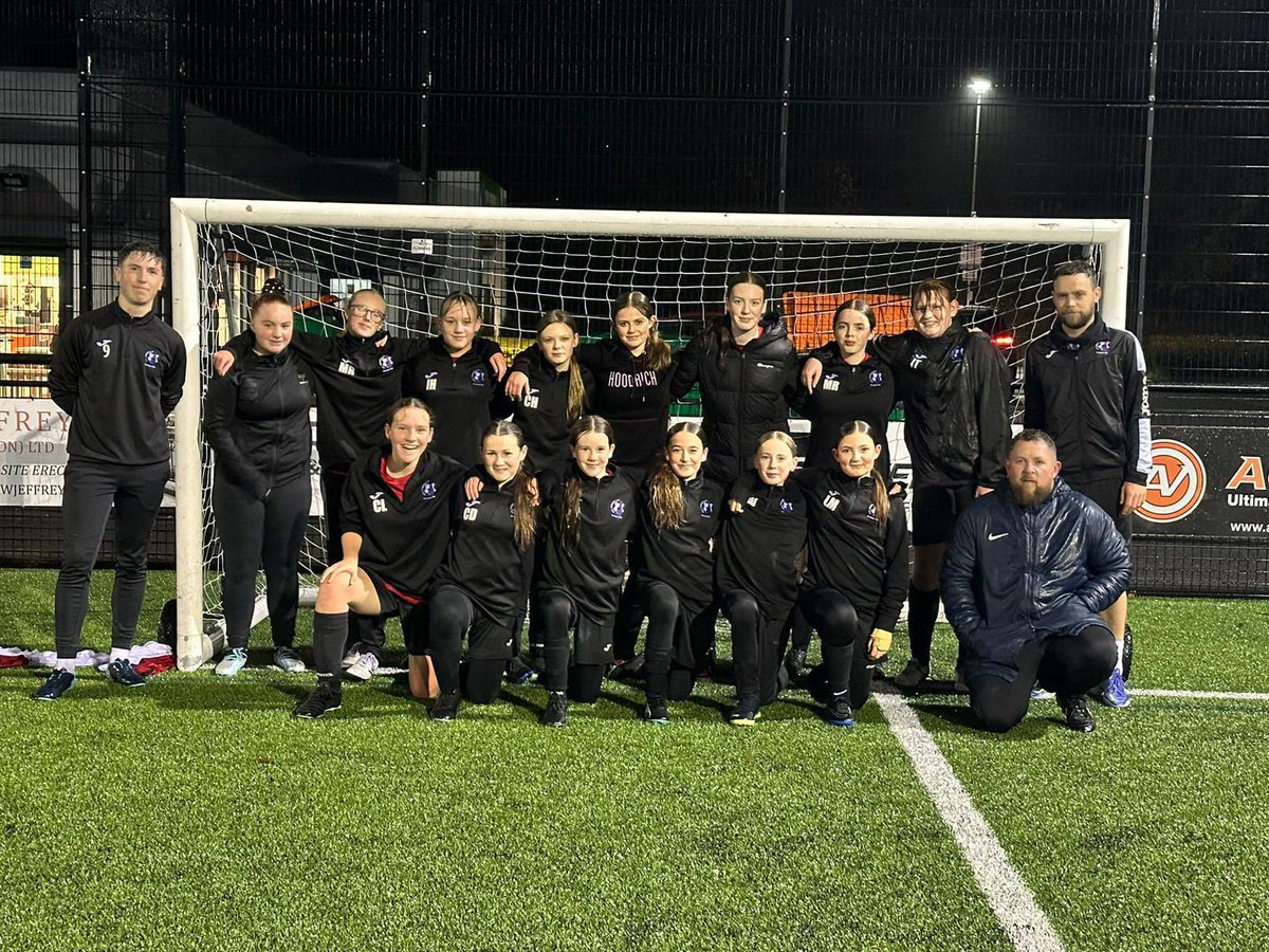 StonehamAFC's tweet photo. | U14 Girls |

The U14 Girls were joined by First Team Assistant manager Cam and Strength &amp; Conditioning coach Martin last night

Great to see the smiles on the girls faces and for them to get a taste of what’s to come in their journey with the purps 💜 https://t.co/OH0fCeBgxx