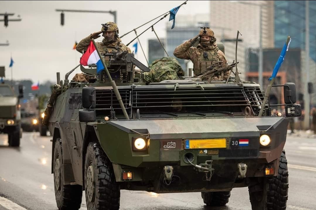 Koninklijke Landmacht tweet media