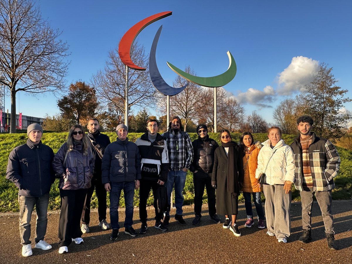 asapesofficial's tweet photo. 🇬🇧Magistrantlarımız Londonda yerləşən “Queen Elizabeth Olympic” Parkına və tarixi Oksford şəhərinə səfər ediblər
#ASAPES #İdmanAkademiyası #UK #Master #SportManagement #SportJournalism #MASM #İdmanMenecmenti #İdmanJurnalistikası https://t.co/wXNpje0JVi
