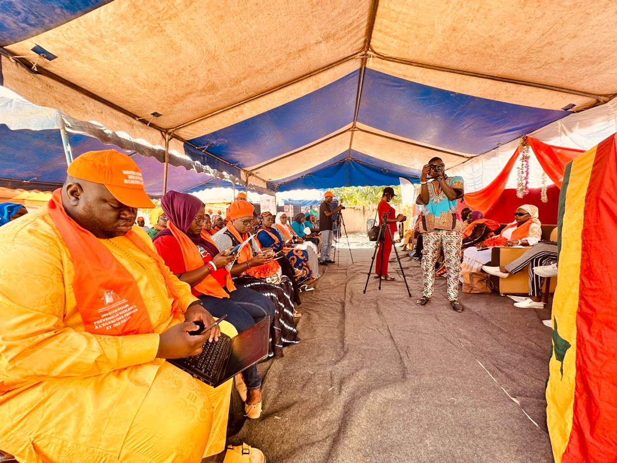 Avec le Groupe Thématique Genre du #Senegal nous sommes actuellement à #Sedhiou dans le cadre de la campagne des #16jours d'activisme qui se déroule chaque année du 25 Novembre au 10 Décembre.
<a href="/onufemmesSN/">ONU Femmes Sénégal</a>
<a href="/unwomenafrica/">UN Women Africa</a>
#NoExcuse