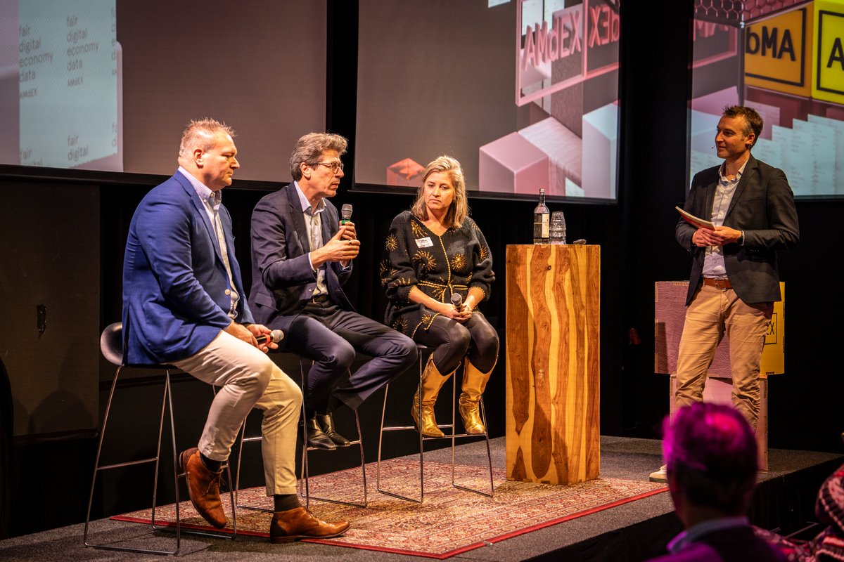 We kijken terug op een heel succesvol AMdEX Acceleration Event. Was je erbij – en sta jij ook op een van de foto's? 

Bekijk ze allemaal: flic.kr/s/aHBqjB5LW3

#datadelen #data #datasharing