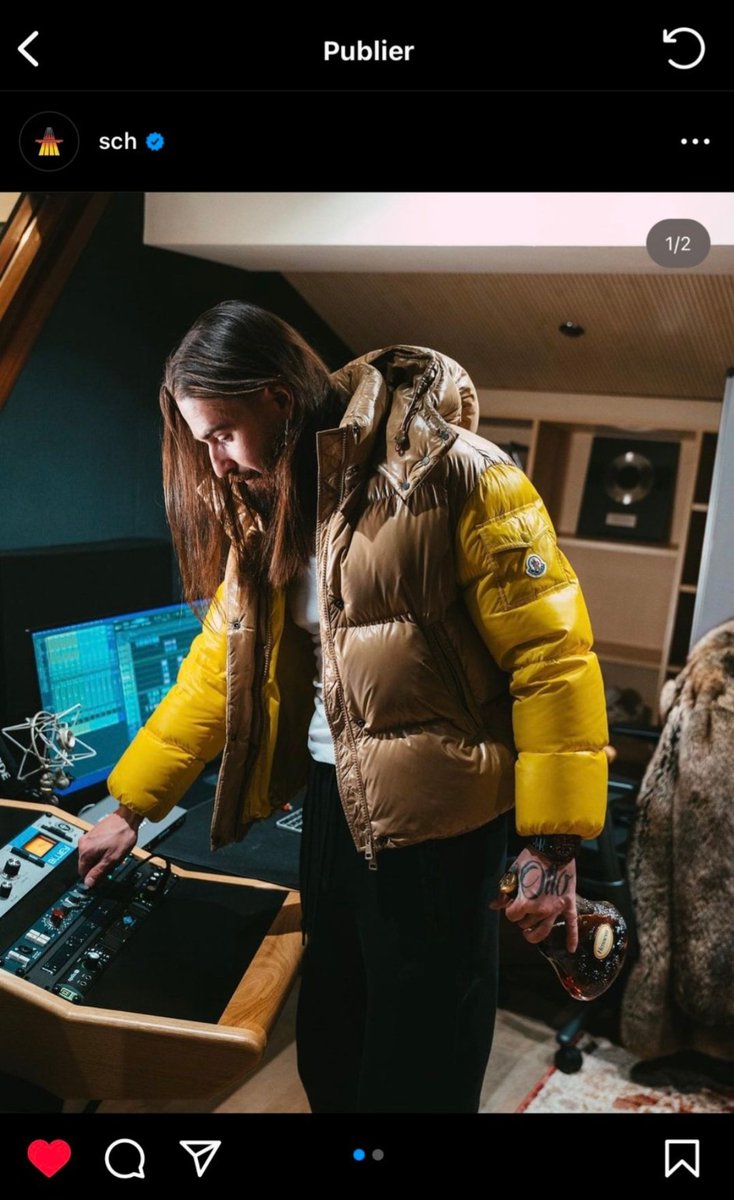 LA FOURRURE ??? LES CHEVEUX ??? LA BOUTEILLE ???ATTENDEZ ME DITES PAS QUE ???