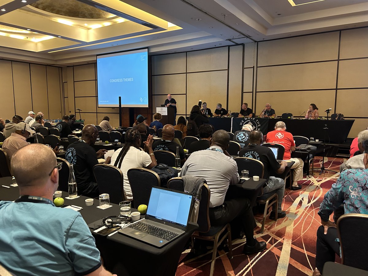 Day 2 at the ITF Dockers' Section Conference in Santiago 🇨🇱 is underway! On the agenda today:

♻️ Sustainability 
🌐 Future of Work
⚓️ Supply chain accountability 

Follow this thread for the latest... 🧵

#ITFSeafarers #WeMoveTheWorld