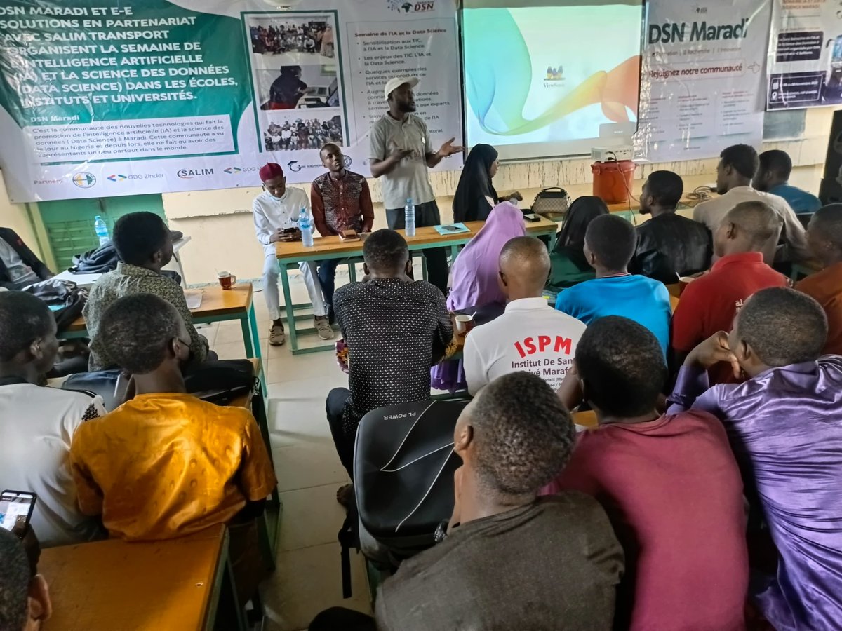 dsn_ai_network's tweet photo. Our dedication to democratize AI knowledge stands strong as we progress from one location to another in pursuit of this vision.

The AI and Data Science Week in Niger, led by @DsnMaradi, marked a significant triumph. We successfully engaged with over 600 eager learners, spanning from primary school to tertiary education, across four distinct centers.

The event proved to be enlightening for all participants and contributed to the growth of our broader Francophone community!

Below are some snapshots capturing moments from the entire week-long event.