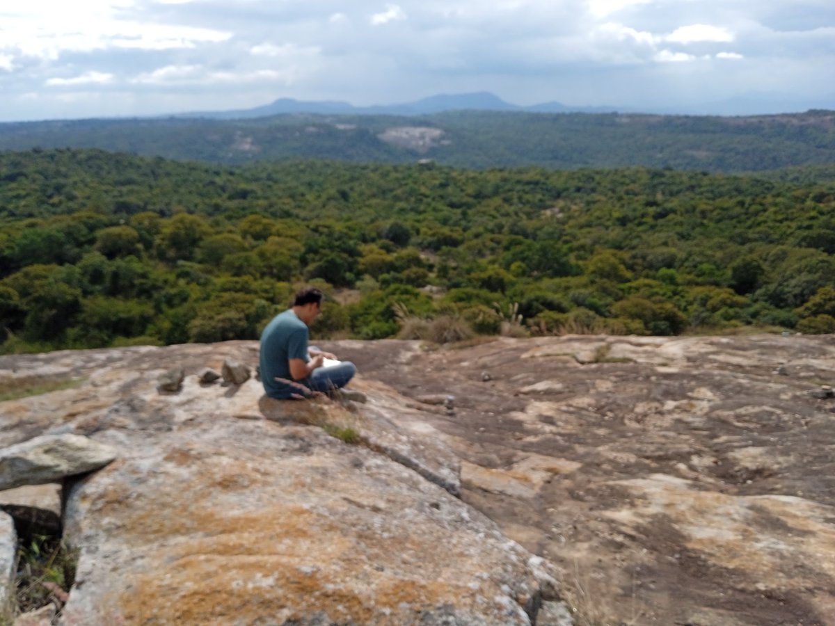 Small hillock near Thally lake , small climb for nature lovers and one can do multiple repeat for good uphill training. Good 6hrs outing from ecity , some local scenes.#TamilNadu #outdoors #tourism #highway