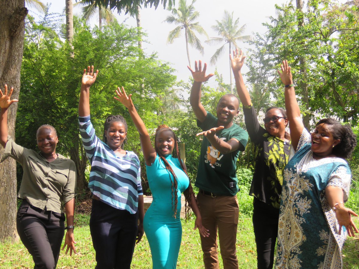 AKUCoEWCHEA's tweet photo. All smiles in #Rabai #Nairobi #Mombasa and #Mariakani https://t.co/ClHxOwCX14