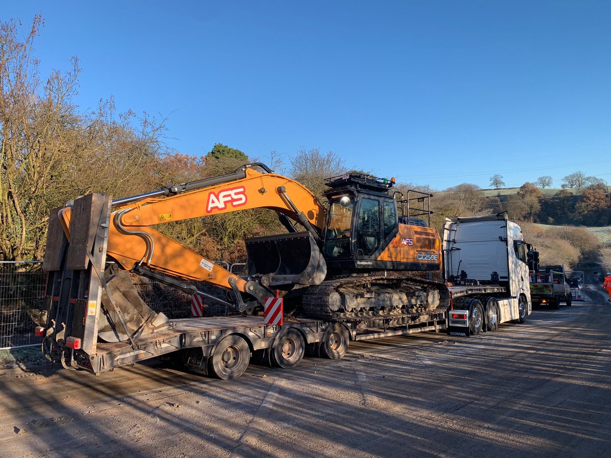 Our plant machinery transport team were busy last week. Here’s a shot of our truck moving an excavator from Stoke-on-Trent to Birmingham for our client AFS.

For all your plant machinery transport requirements please call us on 07809 396 646.

#plantmovement #planttransportation
