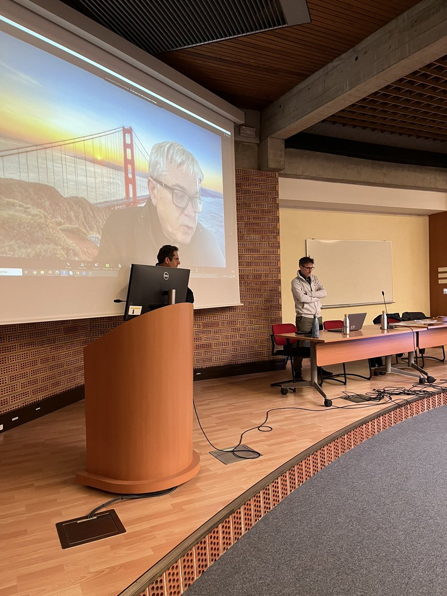 [#JourneeDesSols] 🔴 En direct de la conférence ➡️ Les sols : puits de carbone et acteurs du climat
🗣️Avec E. Ceschia et M. Fauvel <a href="/CesbioLab/">Centre d'Etudes Spatiales de la Biosphère</a> 

🎥Et prochainement en #replay sur notre chaîne YouTube 
m.youtube.com/channel/UCYaqn…