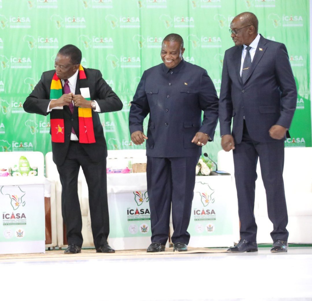 KeithDe69413676's tweet photo. @zanupf_patriots People of Lobengula-Magwegwe have said it loud &amp; clear CCC has failed to clean our townships, to look after the elderly &amp; youths. It is only Cde Menziwa Dube &amp; ZANU PF with a clear plan for all the people of Lobengula-Magwegwe.
VOTE CDE DUBE on 9th December @ZANUPF_Official https://t.co/K5OLvo87WW