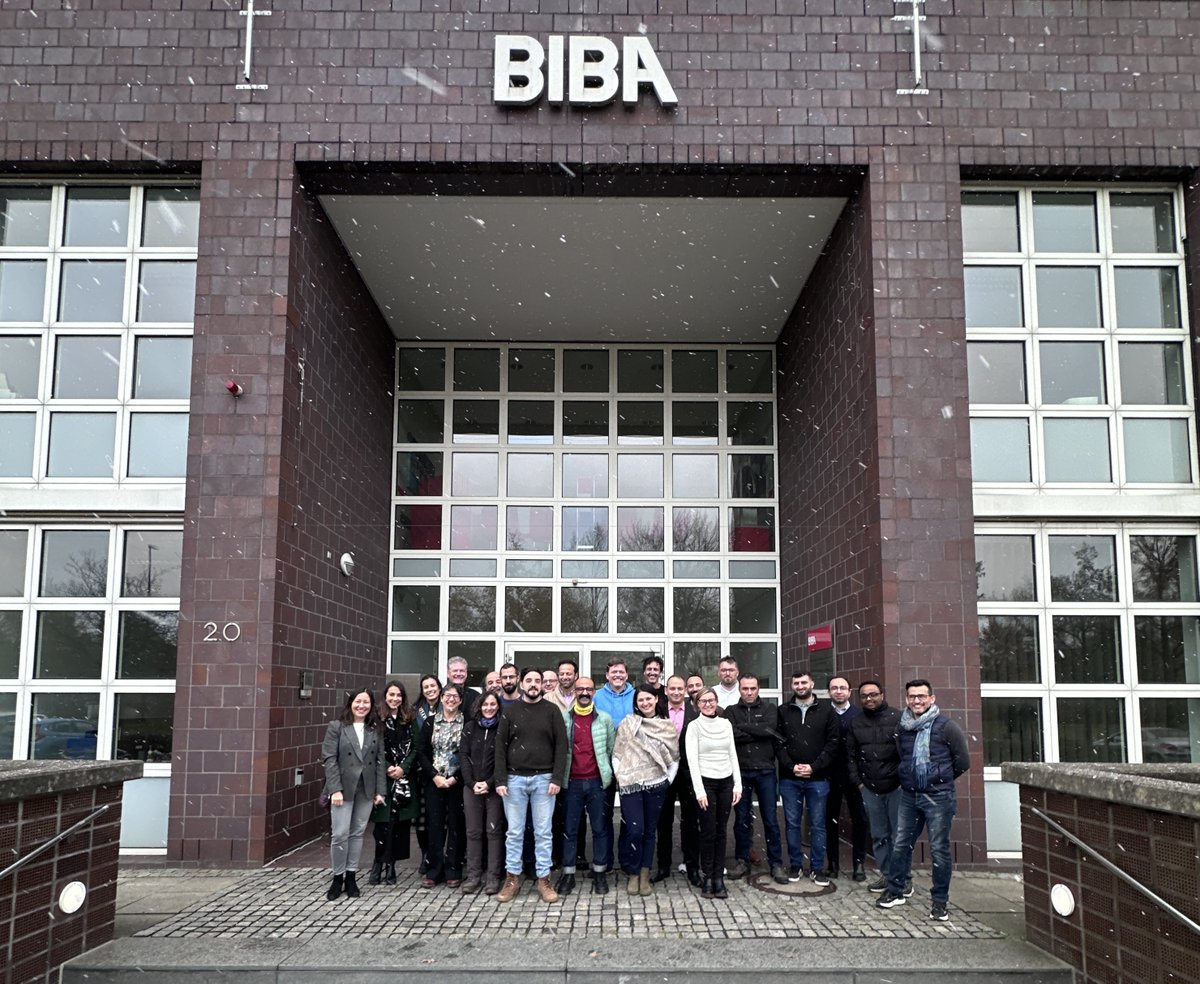 _nebulous_cloud's tweet photo. Last week, the consortium gathered at BIBA’s headquarters in the snowy city of Bremen 🇩🇪❄️

Reflecting on the first year of the project, we discussed technical aspects, planned the upcoming open call and assessed the progress of our 5 use cases.

#CloudComputing #HorizonEurope https://t.co/WtWUwhykqK