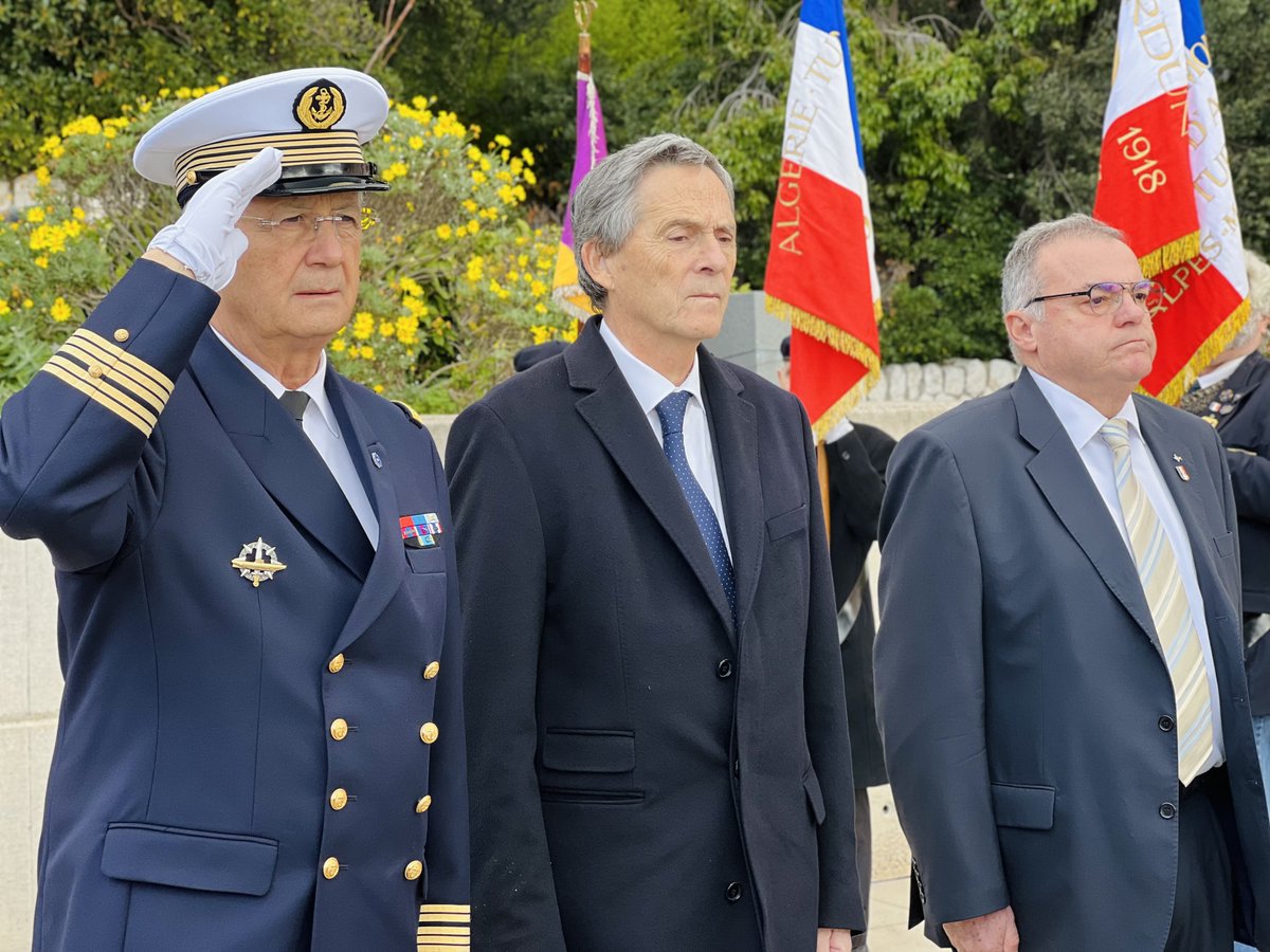 𝟓 𝐝𝐞́𝐜𝐞𝐦𝐛𝐫𝐞 𝟐𝟎𝟐𝟑. 20 ans que la République, à l'initiative de Jacques Chirac, rend hommage à ceux qui sont morts pendant la guerre d’Algérie, les combats du Maroc et de la Tunisie, et aux 1,5 millions soldats qui ont combattu sous notre drapeau 🇫🇷 @_XavierBeck