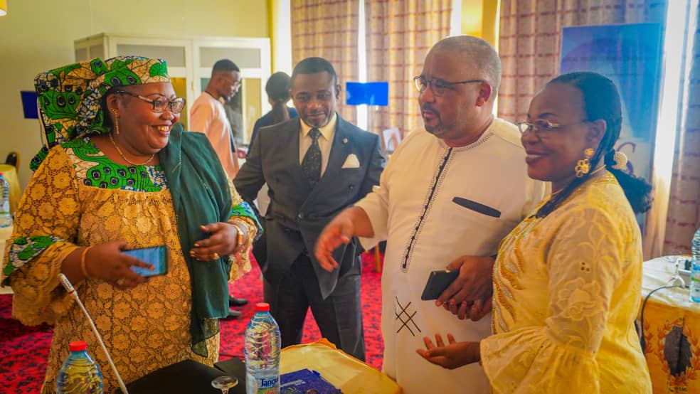 LOYOC Cameroon (@loyocameroon) on Twitter photo Today marks Day1 of the National Stakeholders Workshop on #YPS in Cameroon. Members of the Youth Advocacy Parliamentary Network (REJE) under the leadership of Hon <a href="/JoshuaOsih/">Joshua Osih</a> are introduced to the YPS Agenda & engaged on how to support young peacebuilders in🇨🇲. Today marks Day1 of the National Stakeholders Workshop on #YPS in Cameroon. Members of the Youth Advocacy Parliamentary Network (REJE) under the leadership of Hon <a href="/JoshuaOsih/">Joshua Osih</a> are introduced to the YPS Agenda & engaged on how to support young peacebuilders in🇨🇲.