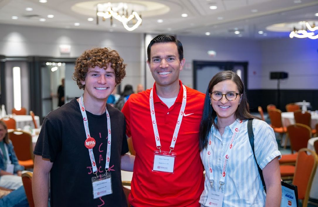 People impacted by vasculitis attend VF regional conferences to learn AND build friendships. For many, it's their first time meeting someone in person with their diagnosis. Support community building with a donation today! vasculitisfoundation.org/2023-annual-ap…