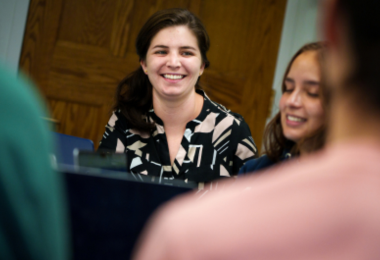 DukePsychNeuro's tweet image. A stark lack of cultural representation in psychological research set Cristina Salvador (@cris_esalvador) on a path to challenge assumptions by including an understudied population: Latin Americans. duke.is/y/2dg5 @DukeBrain @DukeTrinity @DukeU