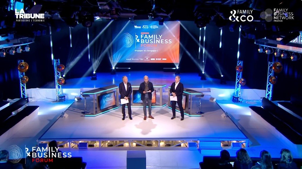 latribuneevents's tweet photo. Le #FamilyandBusinessForum commence maintenant !

Rejoignez l'ouverture avec @LaurentAllard, Associé et co-gérant @And_co_eu, Philippe GRODNER, Président du FBN et @LafayD, Directeur du pôle Idées de @LaTribune https://t.co/k218WzzRhr