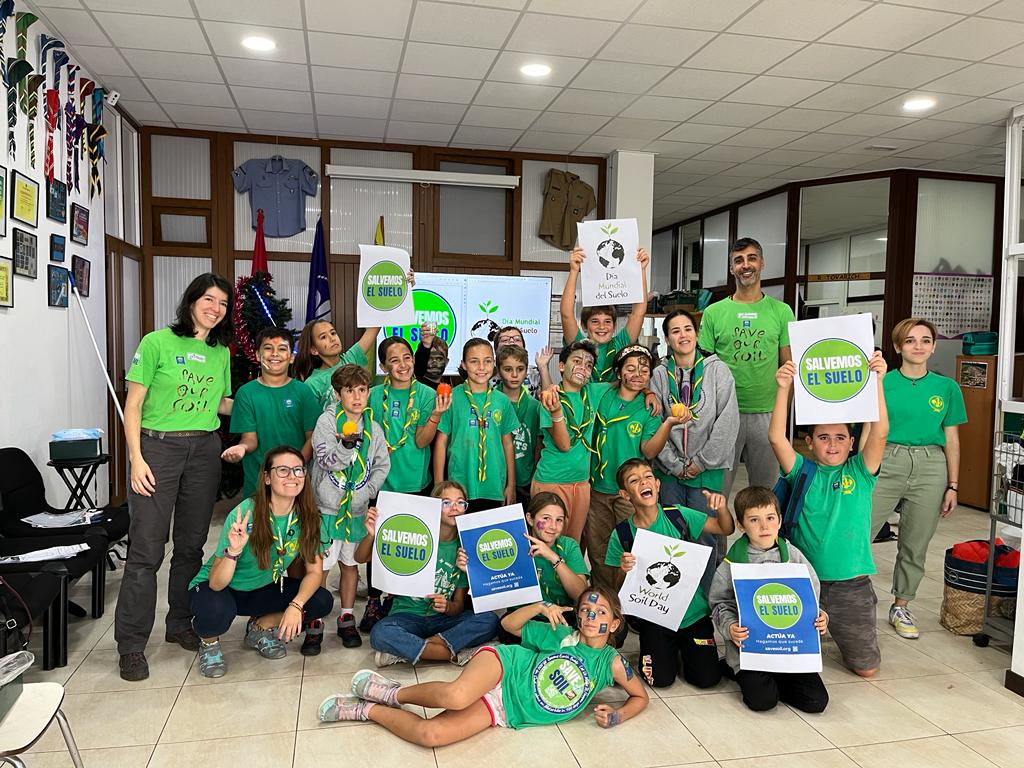 savesoilcanarias tweet media