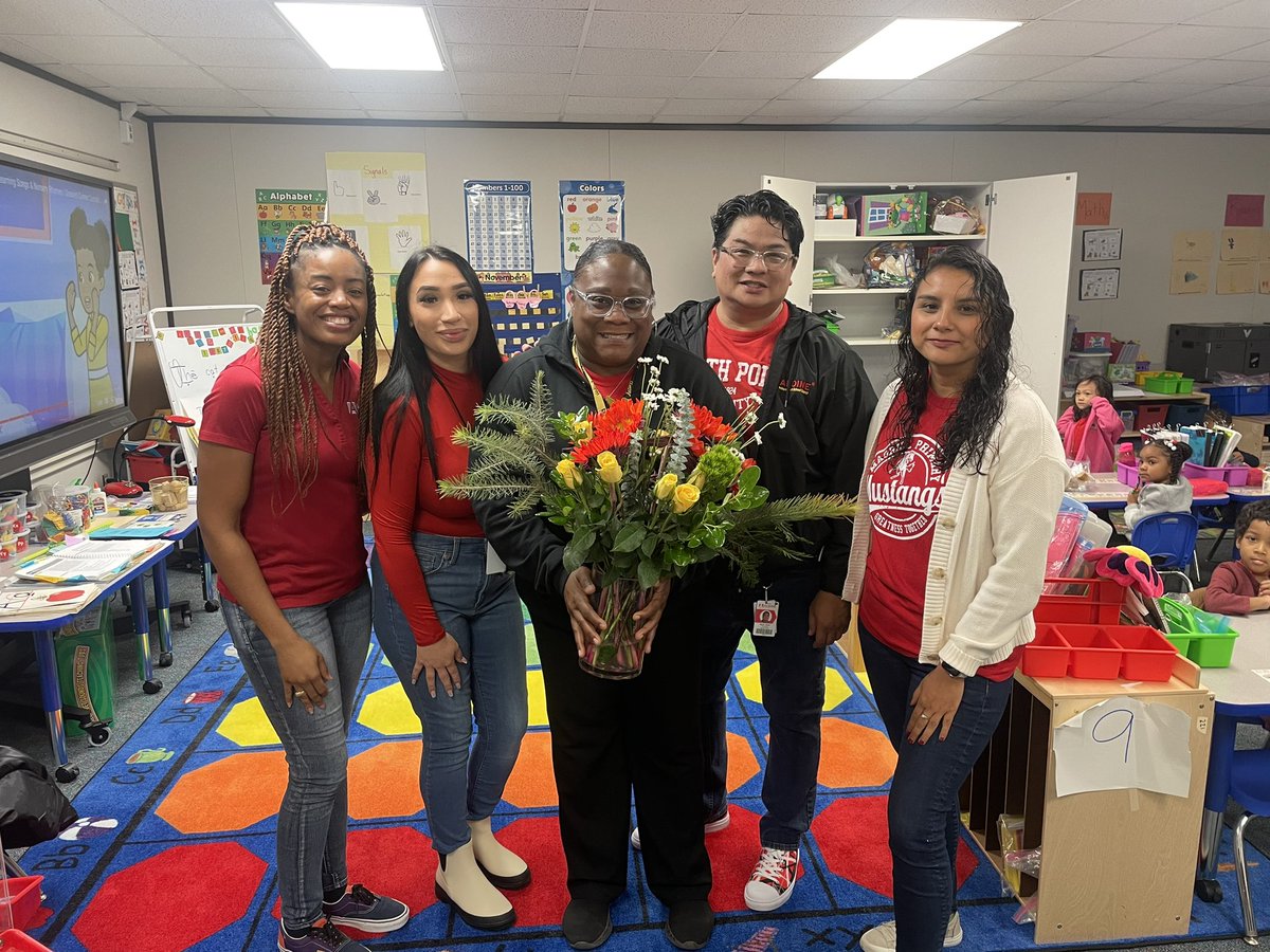 Drum roll please!! Our 2023-24 Teacher of the Year is Mrs. Pamela Busch! We appreciate the work you put in each & every day to build a foundation for our Mustang scholars. We are so proud of you & honored to have you on our team! @MarkMalo614 @RR_Sweet @APEHernandez @bksanchez7