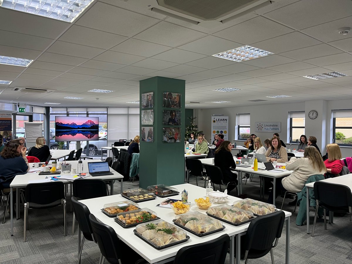 LEADTSHub's tweet photo. An inspiring day with John Tomsett and SEND Huh, exploring the curriculum provision in our schools. @LEADTSHub https://t.co/sCMMzr18zI