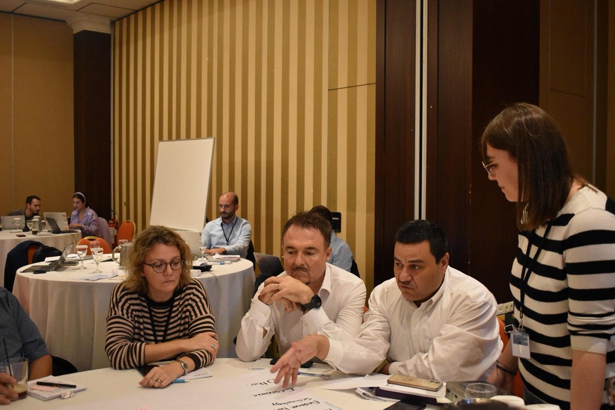 Rexusproject (@rexusproject) on Twitter photo The 5th joint plenary of <a href="/rexusproject/">Rexusproject</a> & <a href="/lenses_project/">The LENSES Project</a> in Larisa🇬🇷had it all:
✅knowledge sharing between scientists & stakeholders🧍♀️🧍♂️
✅field trip to Greece's agricultural heartland🍎
✅visual notetaking🖍️📝
✅media coverage by local & national 🗞️📻
👉bit.ly/49YgSPQ The 5th joint plenary of <a href="/rexusproject/">Rexusproject</a> & <a href="/lenses_project/">The LENSES Project</a> in Larisa🇬🇷had it all:
✅knowledge sharing between scientists & stakeholders🧍♀️🧍♂️
✅field trip to Greece's agricultural heartland🍎
✅visual notetaking🖍️📝
✅media coverage by local & national 🗞️📻
👉bit.ly/49YgSPQ