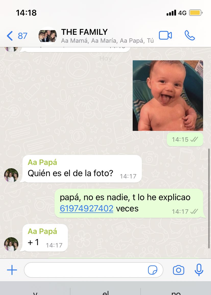 literalmente mi padre cada vez q le mandamos un sticker