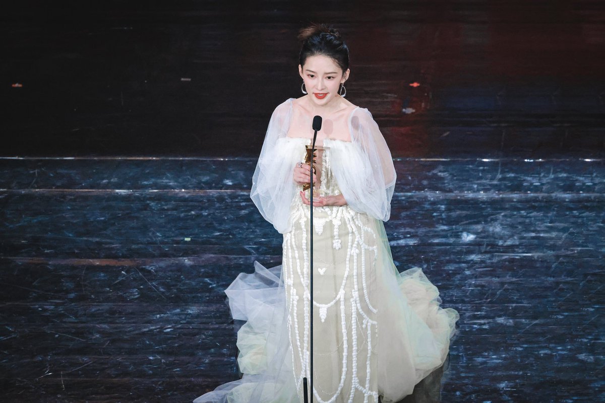 most powerful actress of the year ✨️
#LiQin #李沁
©️ooze0927