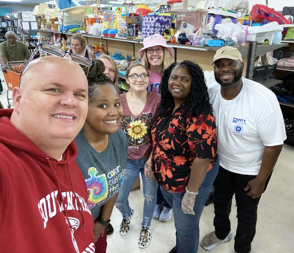 PittCC's tweet image. PCC Delta Mu Chapter of Tri-Alpha, also known as Alpha Alpha Alpha, volunteered at Grifton Mission Ministries in Grifton, NC this past Saturday! Thank you to everyone who participated to make this project a success! 😎❤️ #pittcc #trialpha #volunteer