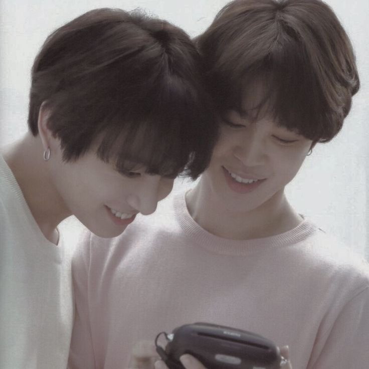 formingukkie's tweet photo. 👨‍❤️‍👨 https://t.co/miAyI996JT