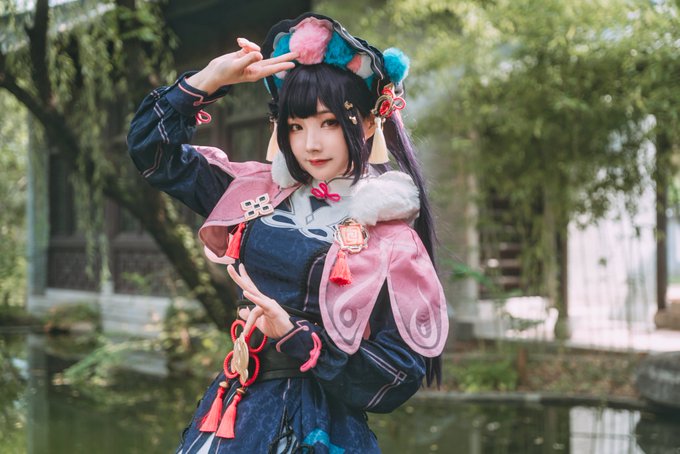Twitterのコスプレ画像31