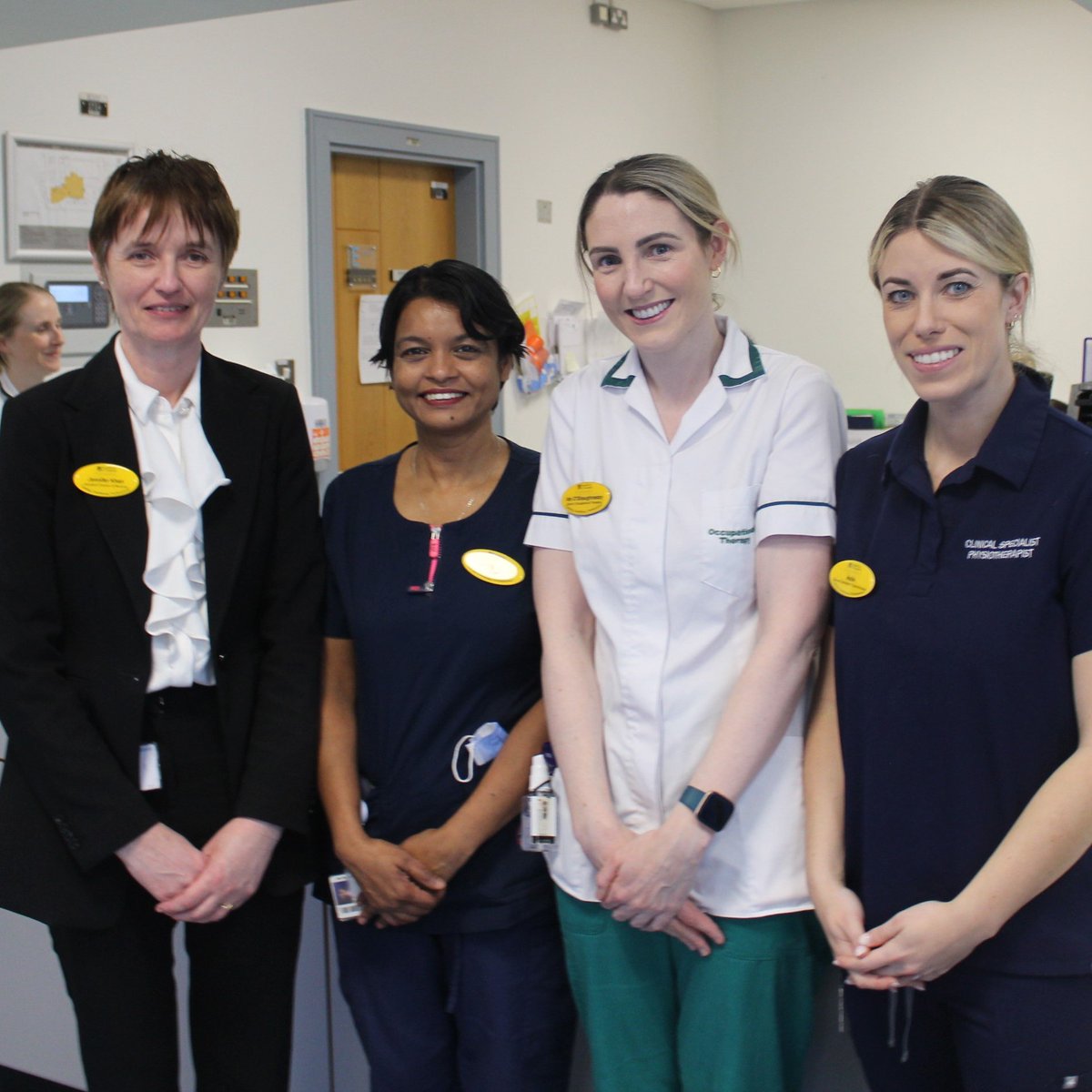 📰UHL Expands Unit improving outcomes and reducing wait times for older adults attending the ED. The Geriatric Emergency Medicine (GEM) Unit, which opened Oct 2022, has more than doubled the number of assessment spaces following recent renovations ➡️bit.ly/4a9gLBk