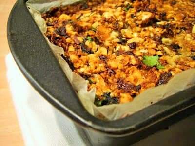 tinnedtoms's tweet photo. A recipe from my archives today that can be made vegetarian or vegan. A Mushroom Nut Loaf which I like to serve with roast potatoes, vegetables and a homemade tomato sauce to spoon over the slices of nut loaf.
https://t.co/2QEI6LL7Yi
#nutloaf #christmas https://t.co/yURyohuQxG