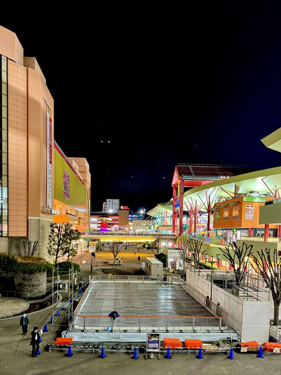 ebina_osg's tweet image. 12/11からトミー🫎に会えます。

odakyu-sc.com/vinawalk/event…

#アイススケート⛸️
#海老名中央公園
#海老名 #小田急 #ビナウォーク