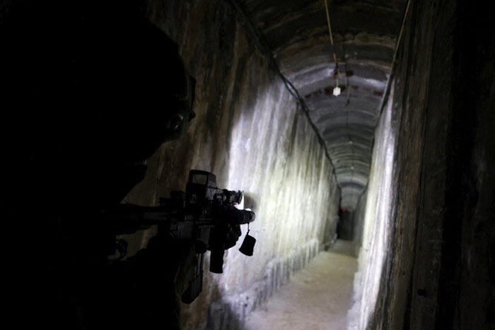 nexta_tv's tweet photo. #Israel may flood #Hamas tunnels under #Gaza Strip with seawater - The Wall Street Journal

A system of 5 pumps is said to be located in the north of the enclave. According to one plan, it would take several weeks to flood the 500-kilometer-long tunnels with water from the Mediterranean Sea, which should be enough time to get all the hostages out of the tunnels.

However, such a plan has risks: the impact on fresh water in the region. In addition, Tel Aviv would face condemnation from both U.S. allies and the world community.