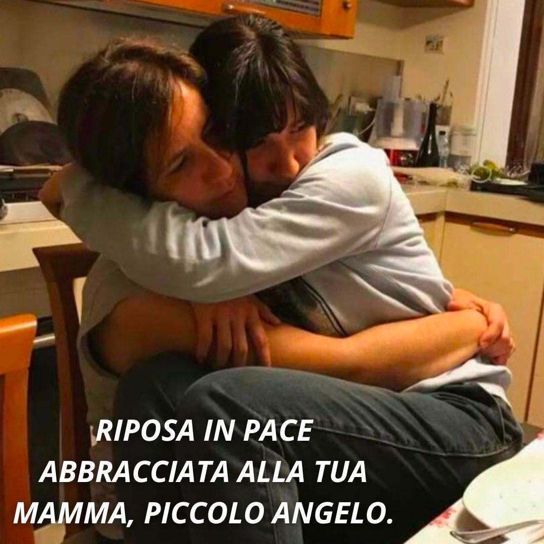 Lotteremo con ogni fibra del nostro essere, bruceremo ogni ostacolo sulla strada della giustizia, per te, per tutte le donne, perché nessuna debba mai più soffrire il tuo stesso destino. 
Riposa in pace Giulia, abbracciata alla tua mamma.

#GiuliaCecchettin