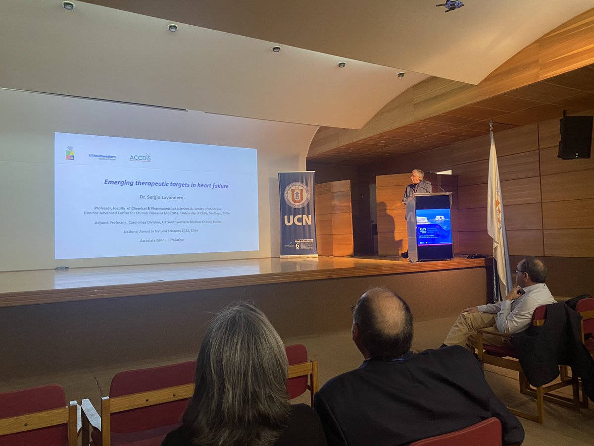 sofarchile's tweet photo. Cardiovascular simposium with Dr. Carlos Sánchez, Carlos Hermenegildo, Óscar Lorenzo and Sergio Lavandero #sofarchi2023 https://t.co/w5zIeo6dDN