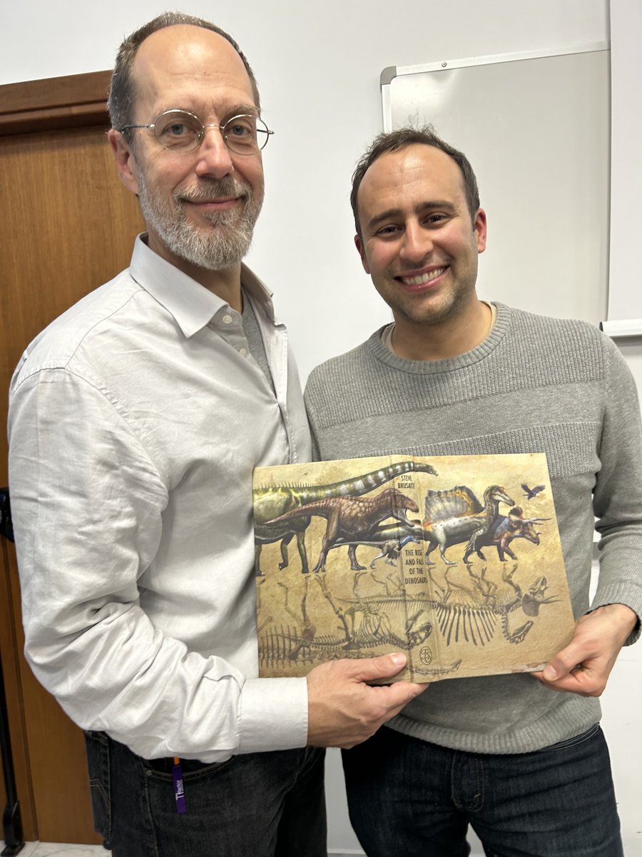 Arrivederci to my friends in Italy. Charmed to present my books in the Old Country, a cool 140 yrs or so after my great-grandparents immigrated to the USA!
Thanks <a href="/PaleoAppi/">Paleo APPI</a> <a href="/AAlechiarenza/">Alessandro Chiarenza</a> <a href="/d_bonadonna/">Davide Bonadonna</a> <a href="/SocGeol/">Società Geologica It</a> <a href="/StoriaNaturale/">MuseoStoriaNaturale</a> for a fun time in Firenze &amp; Roma!