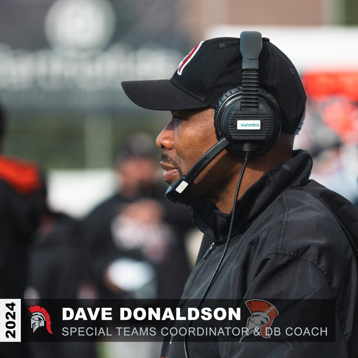 Dave Donaldson übernimmt auch 2024 bei den Centurions die Position als Special Teams Coordinator & DB Coach. DC Jag Bal: 'It's an Honor to have the chance to work with a legend from the CFL. I'm excited to see what we can create together on the defensive side of the ball.“