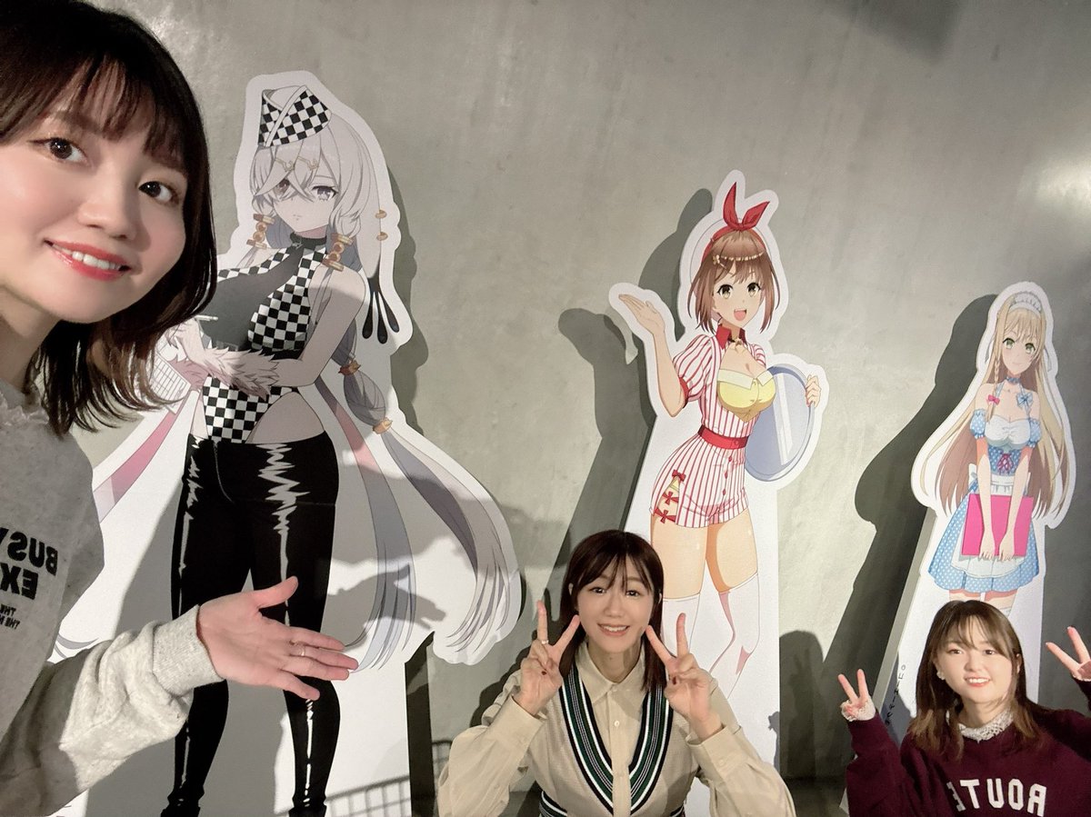 ライザのアトリエ ×SMILE BASE CAFE のコラボカフェに、ひとちゃんと唯