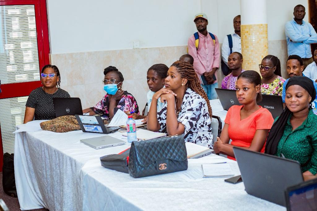 KofiAnnanICT's tweet photo. Exciting pictures from participants for the first phase of the re/Start initiative happening live in Accra, Kumasi, Sunyani, and Bolgatanga.  @mocghana,@WorldBank &amp; @AWS
#ItsTimeToRestart
#RestartWithGIKACE
#DigitalSkillsForAll 
#GIKACE #KofiAnnanICT https://t.co/G4rAkp9ArU