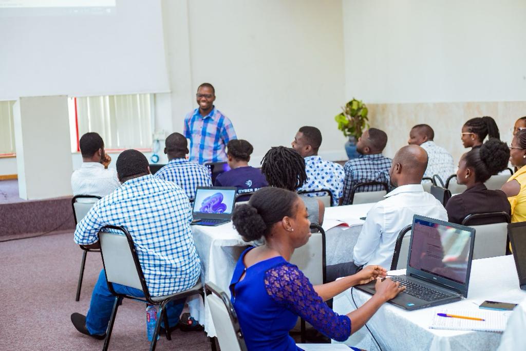 KofiAnnanICT's tweet photo. @mocghana @WorldBank @AWS 1/2 https://t.co/VNnNeXtFBS