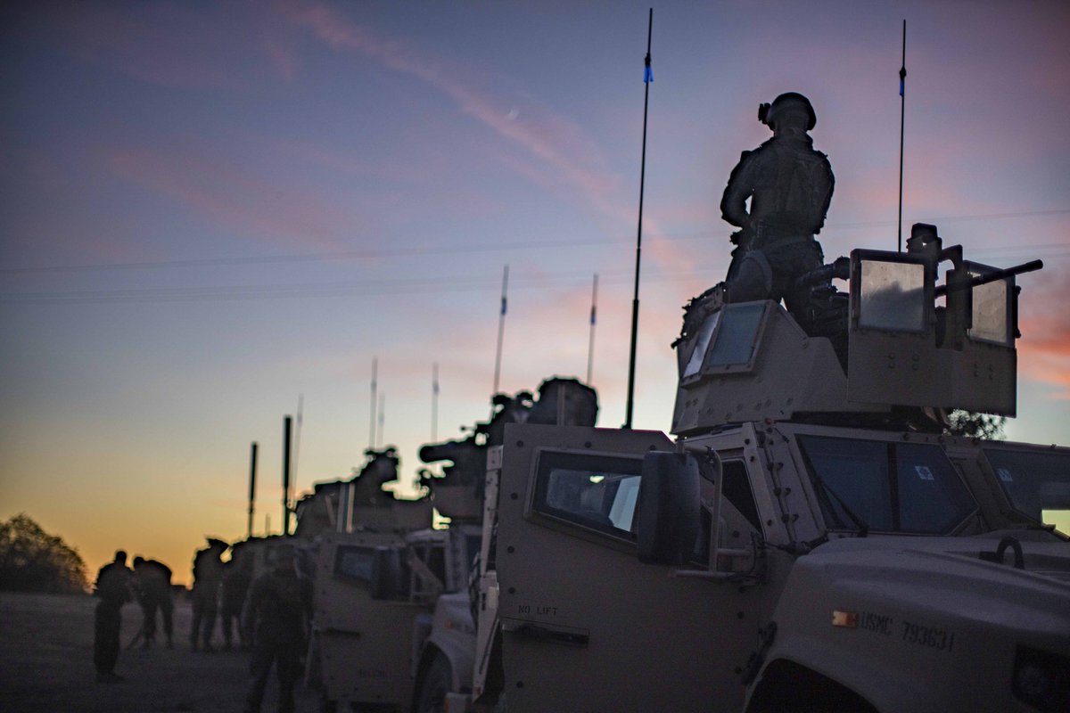 cdmincorporated's tweet photo. CDM is the industry leader in QPL'd tactical communications power connectors - all popular configurations in stock for immediate shipment! #TacComTuesday #TacCom #TacticalCommunications #SINCGARS #PowerTrayConnectors #GroundVehicleConnector #M55181 https://t.co/pCbGLxeoF7