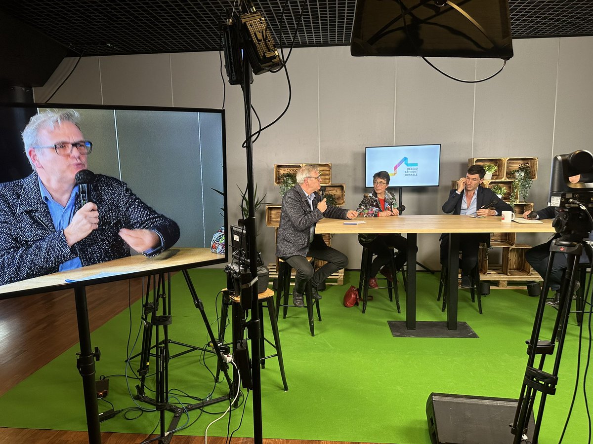 Jour 1 du 10ème Congrès National du Bâtiment Durable #CNBD de Montpellier où <a href="/PYL_Nantes/">x</a> <a href="/NOVABUILD_/">NOVABUILD</a> présente la démarche collective P.E.S.E. Performance Environnementale &amp; Soutenabilité Economique pour continuer les impératives transitions dans un contexte économique contraint !