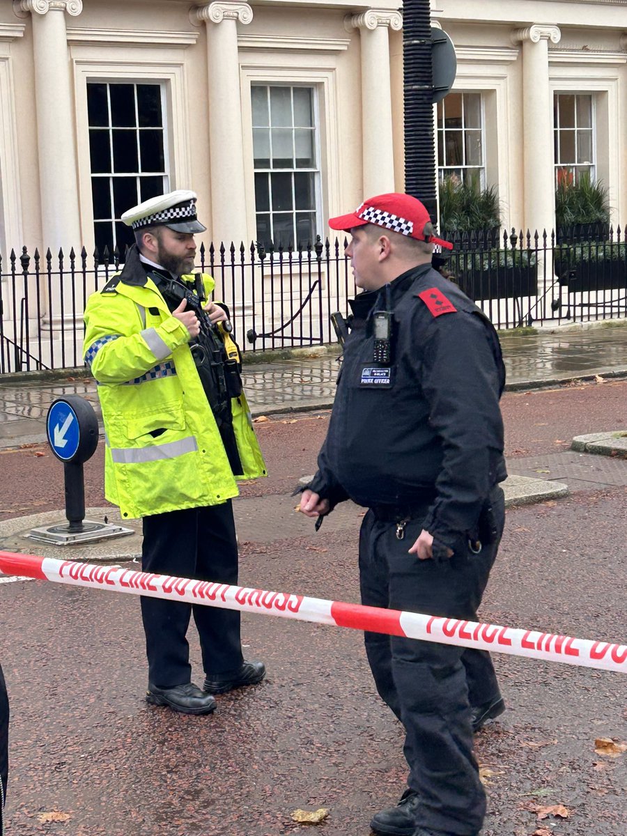 jonnygould's tweet photo. NOW: Regent’s Park, London. Standoff between squatters and a significant police presence. “Globalize The Intifada” sign placed on the Diorama building. Street cordoned off. https://t.co/DFdFXj1pv6