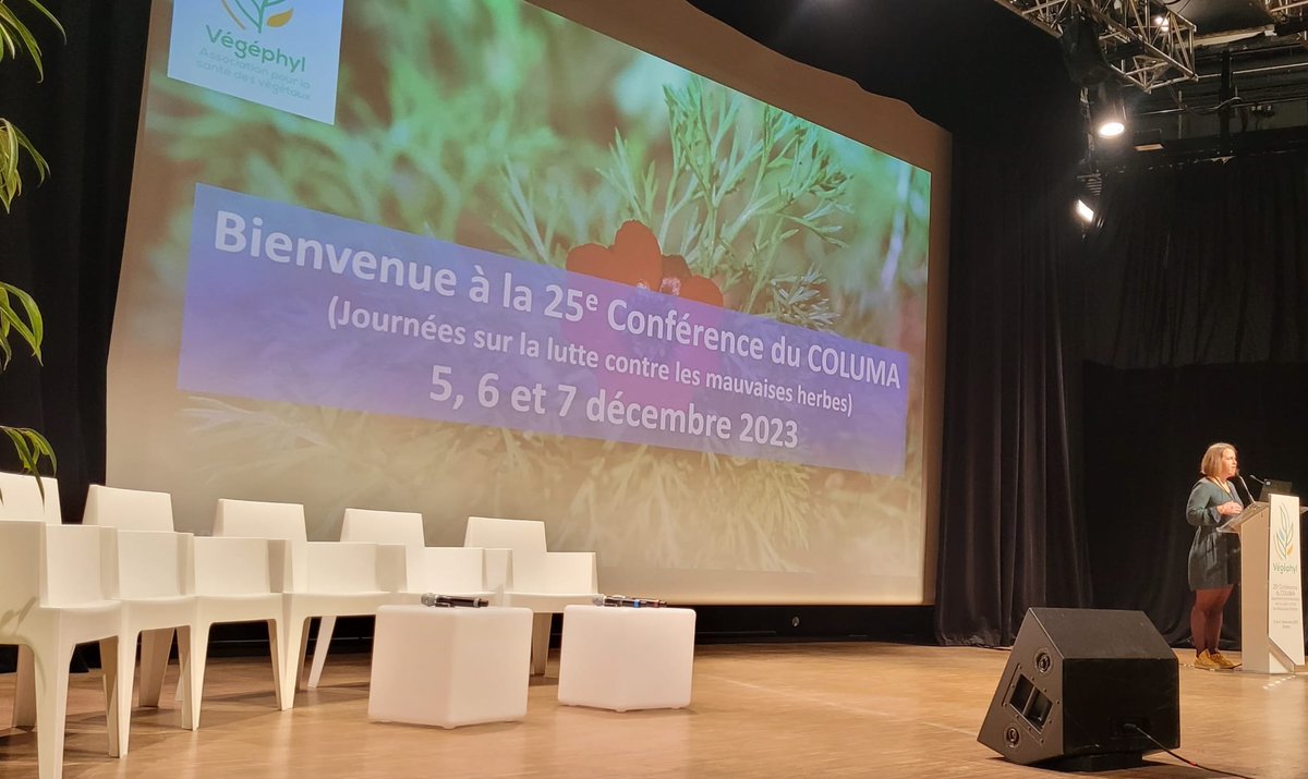 Agrosolutions 🔍 💧 🌾 🤝 (@agrosolutions) on Twitter photo Premier jour du #COLUMA2023 📸🌾
La présidente et Manager en Agriculture durable chez Agrosolutions, a ouvert la conférence en précisant que la gestion des #adventices a pris un virage difficile mais indispensable. C'est parti pour 3 journées d'échange autour du désherbage ! Premier jour du #COLUMA2023 📸🌾
La présidente et Manager en Agriculture durable chez Agrosolutions, a ouvert la conférence en précisant que la gestion des #adventices a pris un virage difficile mais indispensable. C'est parti pour 3 journées d'échange autour du désherbage !
