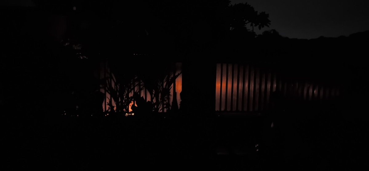 Saat ini Gelap gulita lagi bapakkuu...