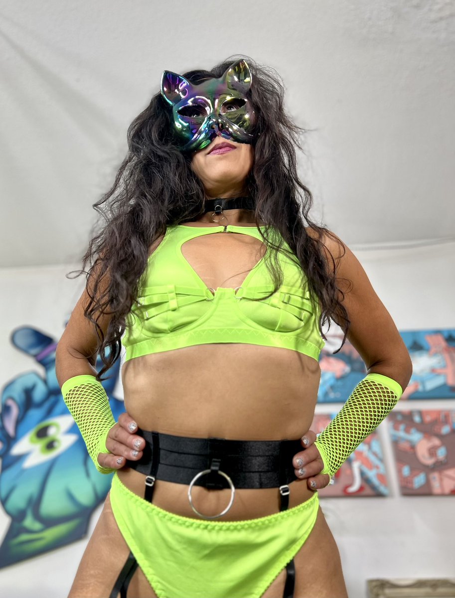 😻💋😈💚

justfor.fans/InsatiableKitt2