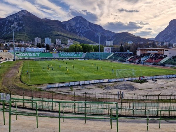 fussballgeekz's tweet photo. Stadion Hristo Bonev, #Vratsa 🇧🇬 https://t.co/d1LnwJHaOB