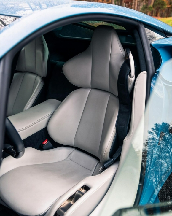 Falivenn's tweet photo. Lexus LFA - Slate Blue https://t.co/V6FoHdi5To